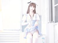 米线私房福利图集—蓝白女仆装