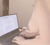 留学巨乳嫩妹付费订阅福利