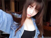 留学巨乳嫩妹付费订阅福利