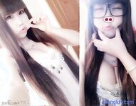 双马尾辫清纯萝莉半脱下内裤被炮友随意操，无毛粉穴第一视角拍摄，进进出出啊啊直叫，操的非常享受捂着脸