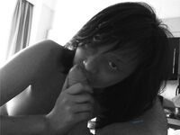 【最新性爱泄密2021】漂亮华裔人妻被渣男法国丈夫与朋友淫荡3P性爱私拍流出 骑乘怼操 高清私拍1427P 高清720P版 上