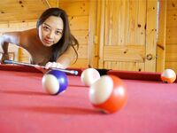 【最新性爱泄密2021】漂亮华裔人妻被渣男法国丈夫与朋友淫荡3P性爱私拍流出 骑乘怼操 高清私拍1427P 高清720P版 上