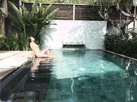 【最新性爱泄密2021】漂亮华裔人妻被渣男法国丈夫与朋友淫荡3P性爱私拍流出 骑乘怼操 高清私拍1427P 高清720P版 下