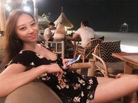 【最新性爱泄密2021】漂亮华裔人妻被渣男法国丈夫与朋友淫荡3P性爱私拍流出 骑乘怼操 高清私拍1427P 高清720P版 下