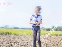 学校附近村庄路口大尺度露出