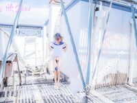 学校附近村庄路口大尺度露出