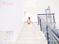 小师妹全裸露出带你游览学校