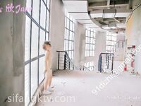 小师妹全裸露出带你游览学校