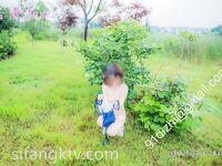 小师妹全裸露出带你游览学校