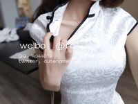 完具酱—高跟白色旗袍灰思