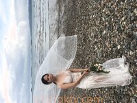 最新破解良家小媳妇没有男人，自己在家自慰