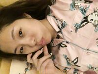 最新破解良家小媳妇没有男人，自己在家自慰