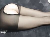 高质量情侣【史上最致命的九头身大长腿蜜臀女神】白皙光滑的皮肤，男友硬插 叫床能秒硬，撸点极高，中国最完美的女性身躯