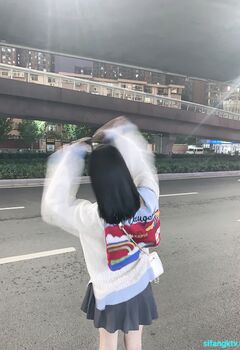 【极品土豪玩物】苗条身材长腿A4腰女神-济南95后『骚妻小野猫』被两猛男同啪啪疯狂3P齐操高清私拍91P 高清1440P版 (1)