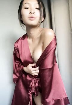 【网曝门事件】极品混血嫩模『Ador』大尺度性爱私拍流出 无套骑乘 美臀狂扭 高清私拍92P 高清720P原版