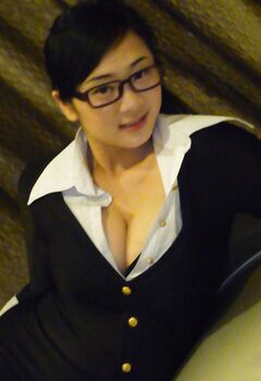 【偷拍流出】东莞桑拿选妃的真实生活偷拍[无水原版]（下）