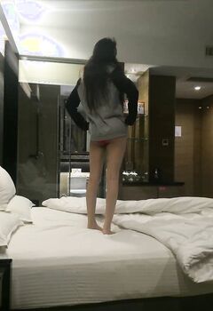 小骚货的私照-护士服