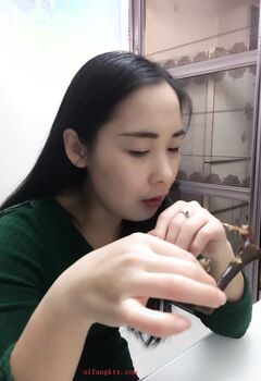 【度云泄密】和极品女友，记录日常和精彩时刻，‘唔，别拍啦’，‘不拍了’男人的嘴，74P1V ！