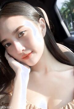 推特气质很好的清纯小美女 HUONG 自拍视图福利合集33V+132P