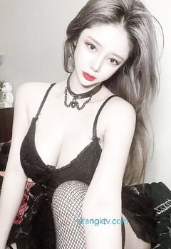 高能预警穴生干部.悠悠极品反差女神大尺度流出