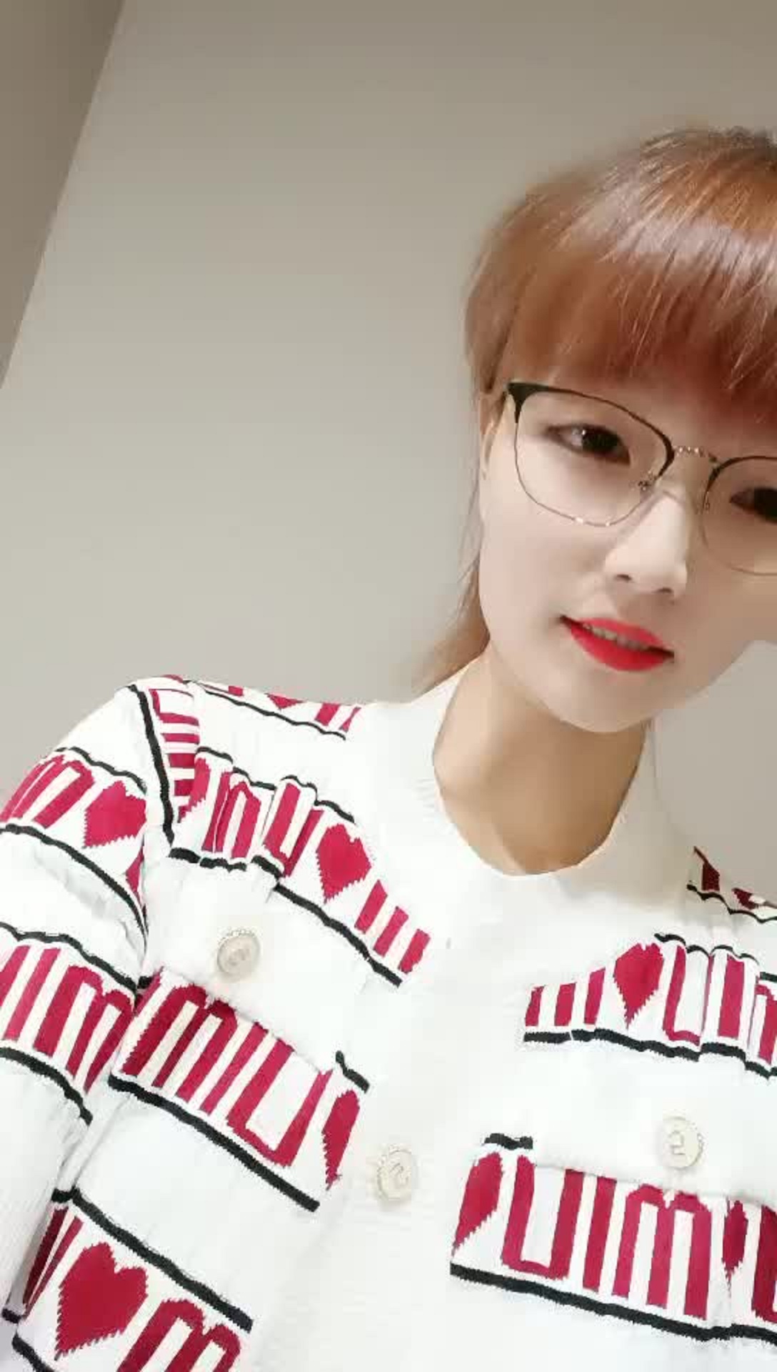 [主播探花] 2021-05-26 三线嫩模05-26勾引附近的人啪啪