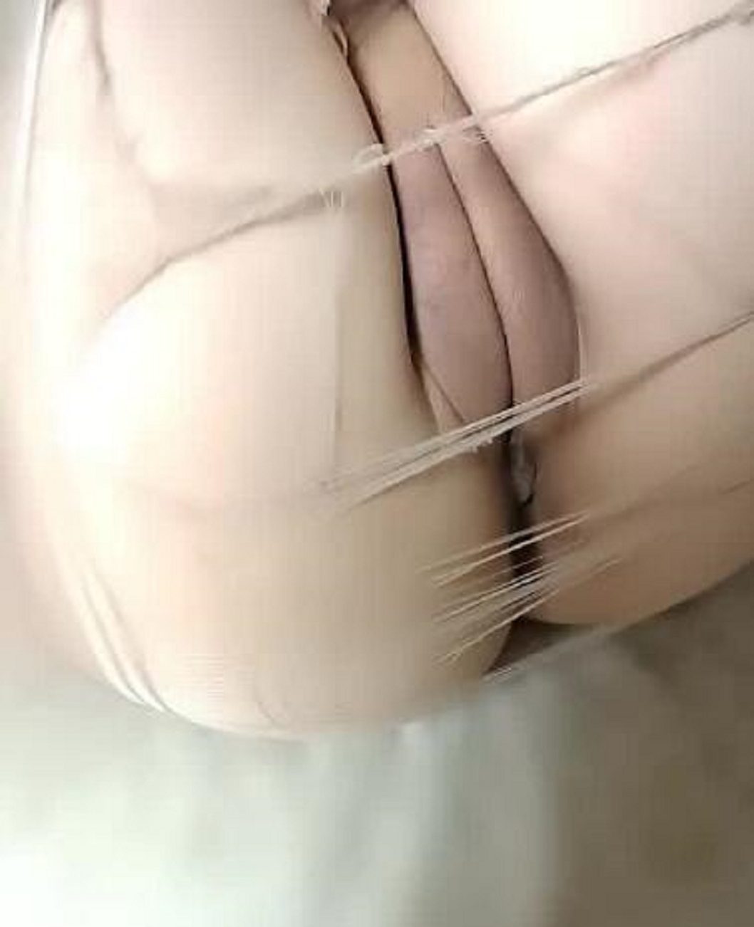 [主播探花] 2021-04-02 勾引合租小姐姐