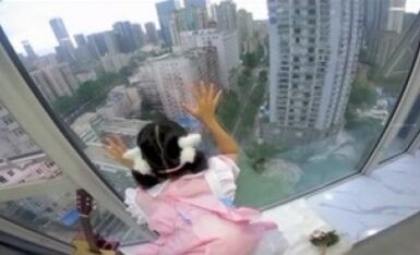 【跨年甄选 极品萝莉】超幻3D视觉爆操双马尾洛丽塔女友喵喵 抓着双马尾疯狂输出 爆精内射 男友视角