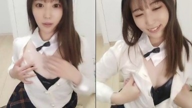 日本AV女优进军国产直播平台捞金，兔耳朵兔牙超级可爱道具自慰