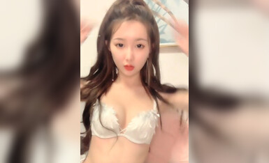 快手精品百万美妆博主【卿卿】大尺度私拍，喷尿特写-14