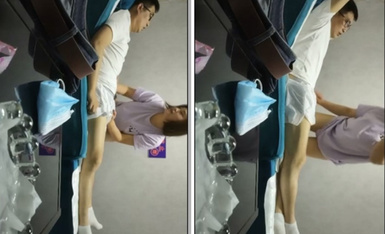 《城中村养生馆》偷拍老板娘勾引按摩客人做特殊性服务下午两个客人