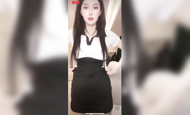 【抖音重磅】人氣女神【草莓小甜心】首次超大尺度露三點【丁姐直播】9月 (24)