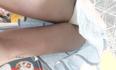 超高質量機場地鐵抄底5 驚現極品無內長腿美女 是方便借機小哥啪啪嗎 高清超高質量機場地鐵抄底 (16)