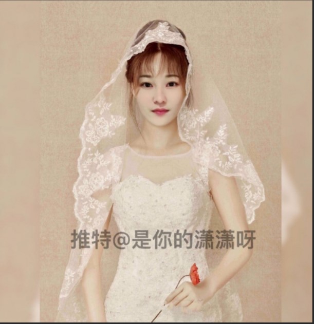 推特女神级网红小学老师【女友潇】不雅露脸私拍第二季~旅游露出商场各种性爱 (1)