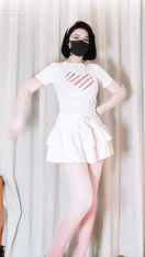 反差福利姬@Naimi奶咪(奶味小咪)23年3-4月視圖新作合集-23.4月 粉與白 (5)