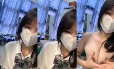 推薦！剛失戀的美乳大學生，收800一炮不過分吧【慌慌張小姐】奶子超漂亮，少女氣息撲面而來，發育的可真是好！ (2)