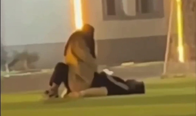 抖音吃瓜 山西长治职业技术学院 学生操场做爱 现场多人围观