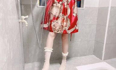 定制小兔软糖红色洛丽塔浴室