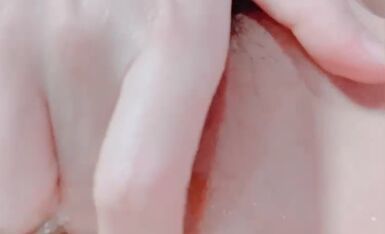 5分揉胸+自慰喷水