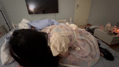 鬼火少年繼續禍害白月光女孩,這次將魔爪伸向洛麗塔小妹,使勁揪小姑娘奶頭,都揪哭了