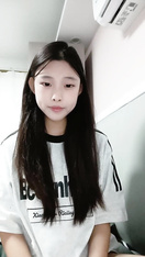 【小草莓真好吃】美乳大學生 摳逼揉奶裸舞自慰 (10)