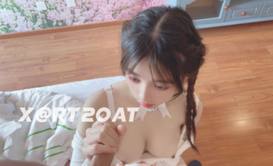 2024年【重磅核彈】超高顏值，御姐蘿莉【兔醬是個甜妹】高價福利，露臉極品嫩妹 (3)