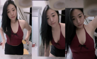 2024年6月，學生妹挺叛逆，【你的白月光】，在宿舍就把慾望寫臉上了，極品美穴，身材一流很挑逗！(10)