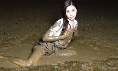 【輕度獵奇】高顏值日本氣質素人少婦「mari_wam」OF露臉私拍 反差美人妻沉淪精液地獄【第二彈】 (15)