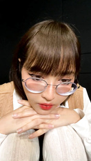 萬狼求檔OnlyFans斯文眼鏡反差小姐姐【deerlong】私拍合集,極品中的極品天生的肉便器,純情少女展現精湛口活兒口爆吞精 (18)