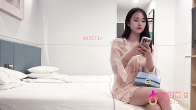 【4K增強字幕版】大熊探花-極品溫柔甜美學生妹兼職外圍，後入猛插！好身材大長腿 清純與風騷並存！