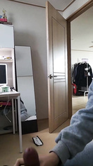 韓國大叔清純美少女和大叔激情啪啪，美妙的酮體鮮嫩白虎，激勾G點_赤裸爆操輸出_口爆小嘴 (4)