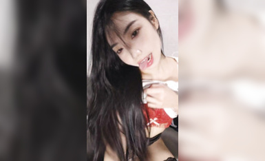 很耐看的氣質母狗大學生，無套啪啪大秀，臉穴同框假雞巴深插蜜穴，表情反差到爆 (22)