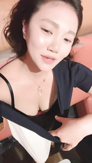 模特御姐【小咪妹妹】跟閨蜜KTV互扯 草地推倒無套口爆 (5)