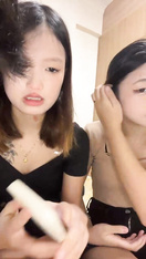 【泡泡魚小美眉】一群超嫩小妹妹~群p啪啪~摳穴自慰 (1)