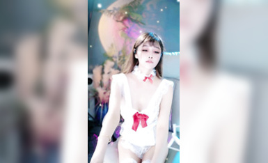 花椒甜妹 超極品主播裸舞自慰極品身材顏值 (1)
